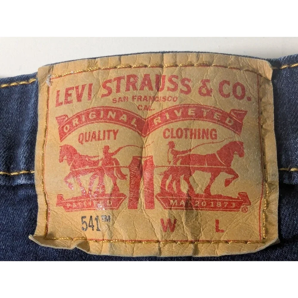 Levi's 541 Athletic Taper Jeans Men's 44x32 The Rich Blue Stretch EUC